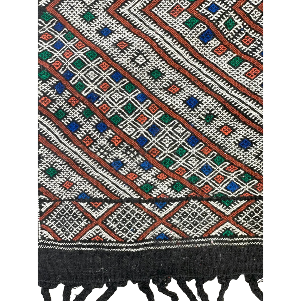 Moroccan Middle Atlas Wool Rug – 4’ x 6’6”, Dark Patterned Design