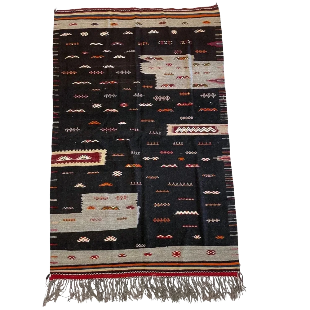 small Akhanif Moroccan Wool Rug – Flatweave Kilim, 3’11” x 6’2″