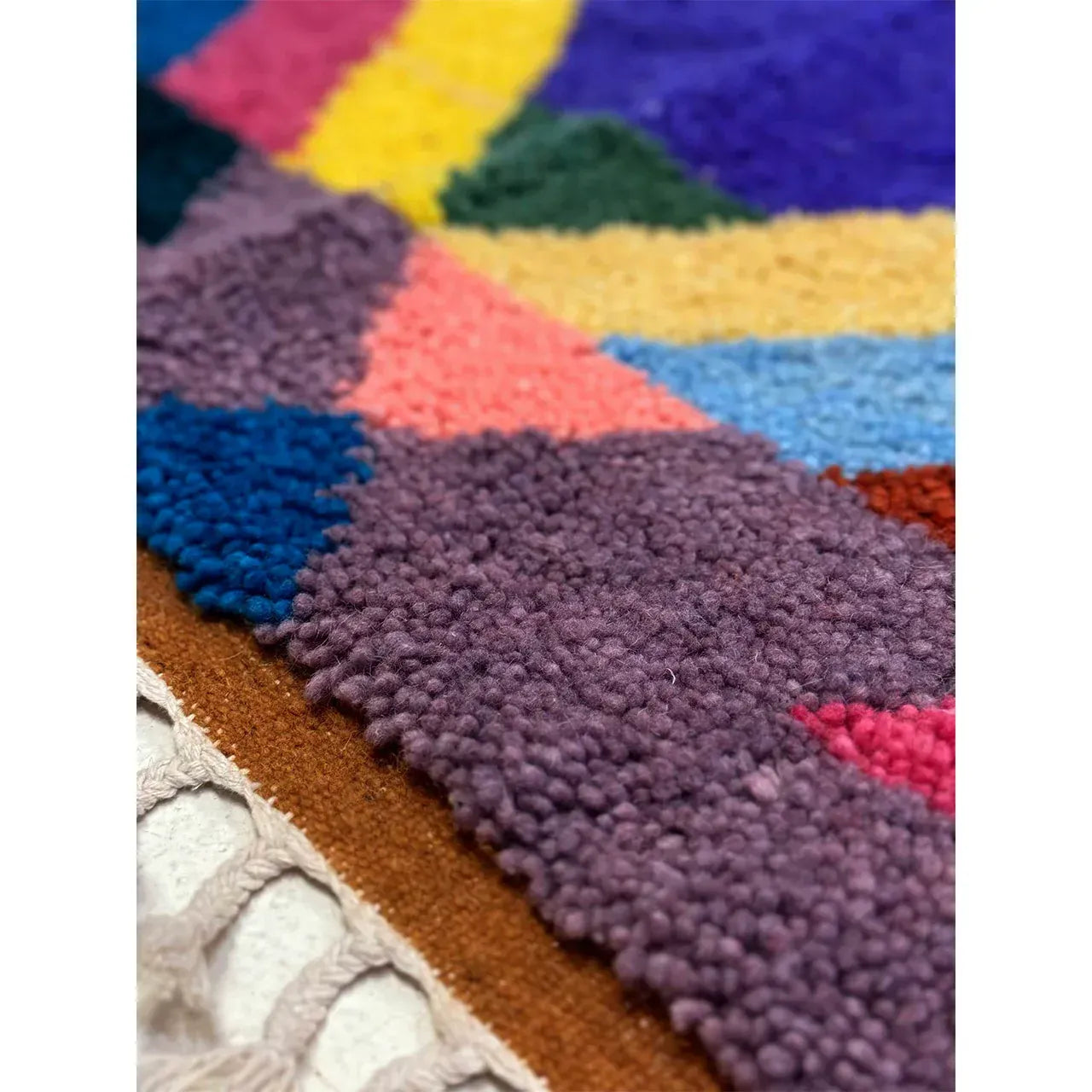 Small Color-Block Moroccan Wool Rug – Modern Low Pile, 2’10” x 5’2″